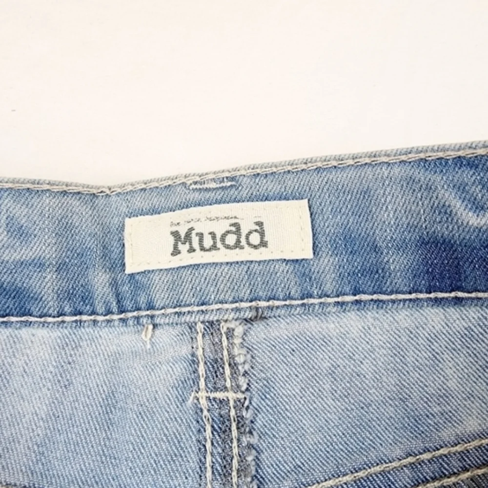 MUDD distressed raw hem jeans shorts